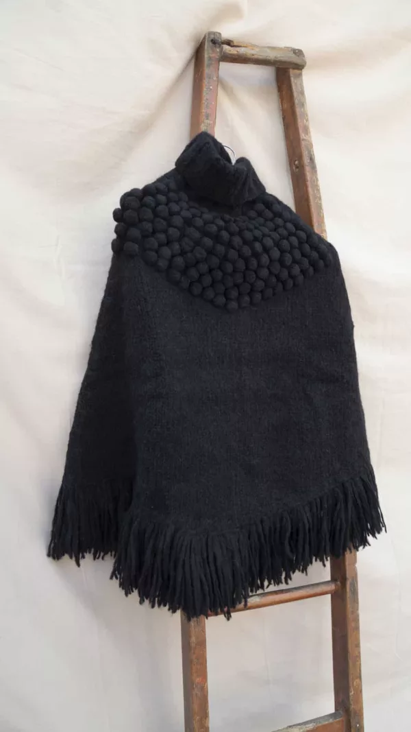 Poncho Andes Negro 5